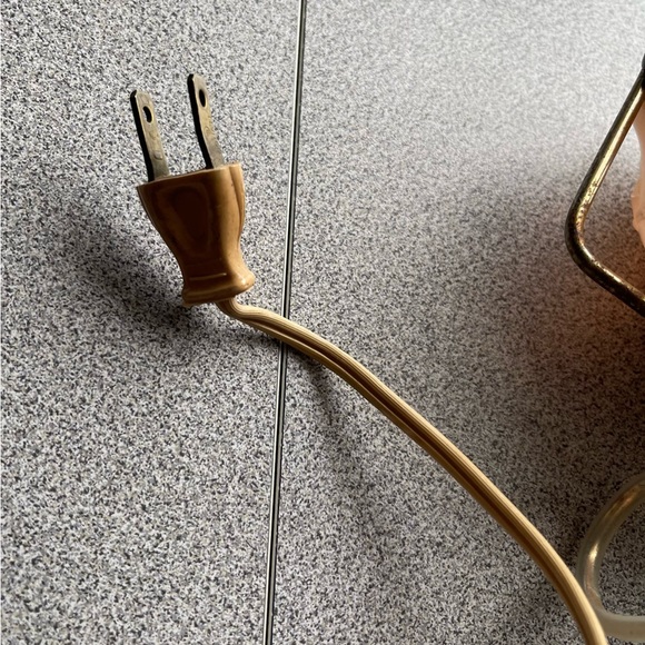 Vintage 1950s Pink & Gold Toned Headboard Light - Picture 5 of 10